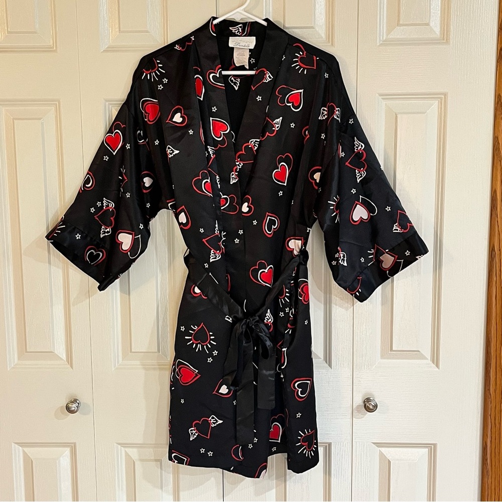 Vintage Dentelle
Valentines Day Heart Love Silky Robe Size Large